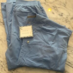 Fabletics CEIL Blue Scrub Set